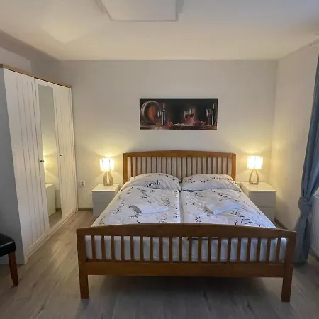 Apartman V